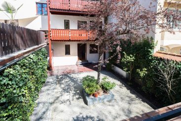 Erdgeschosswohnung in traumhafter Parklage am Wiener Platz