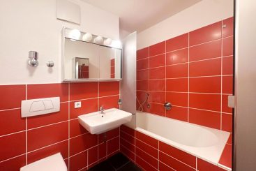 Zwischen Isar und Altstadt: ruhige 2,5-Zimmer-Wohnung mit Terrasse im Lehel