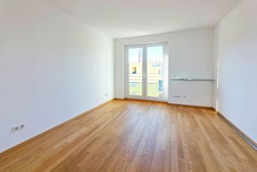 Lichtdurchflutete 4-Zimmer-Wohnung mit großzügiger Dachterrasse und Weitblick