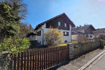 Idyllisches Einfamilienhaus mit Potenzial in Schäftlarn